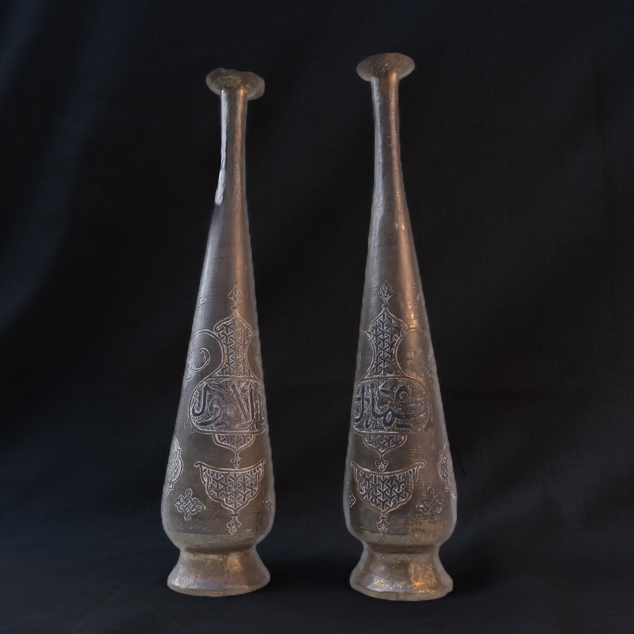 Oriental Objects and Artifacts – Saloni Antiques