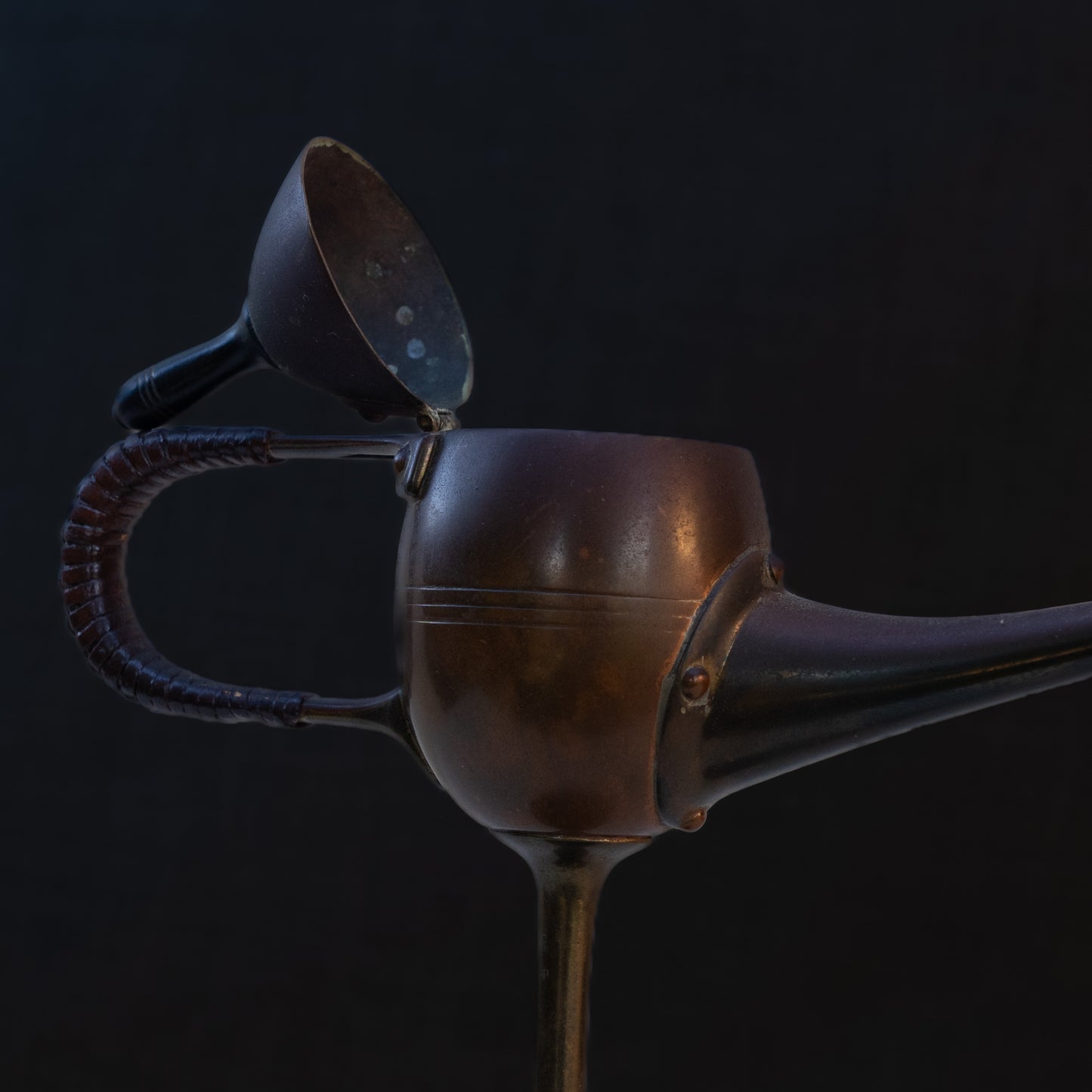 Art Nouveau Jan Eisenlöffel Designed For Wmf Cigar Oil Lamp
